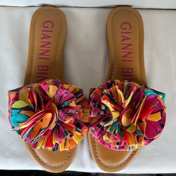 Gianni Bini Shoes - Gianni Bini Tan Leather Handle with Pink Accents